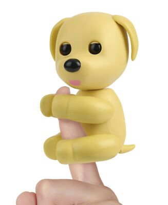 Fingerlings Adopt Me! X Dog Interactive Pet, Pack of 1